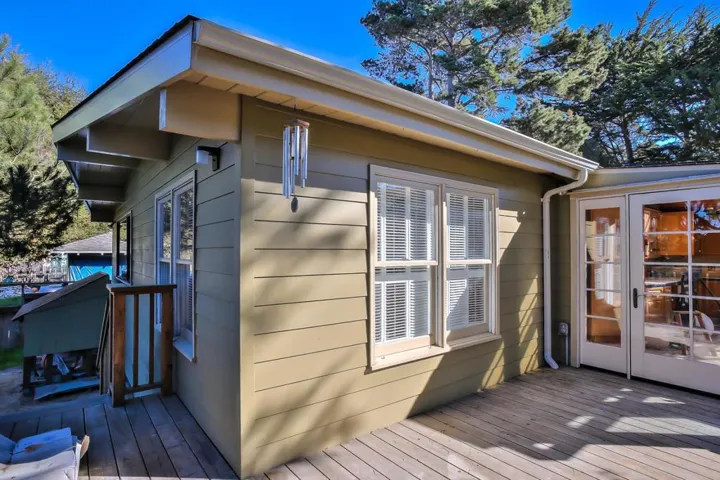 306 Crocker Avenue, Pacific Grove, California 93950