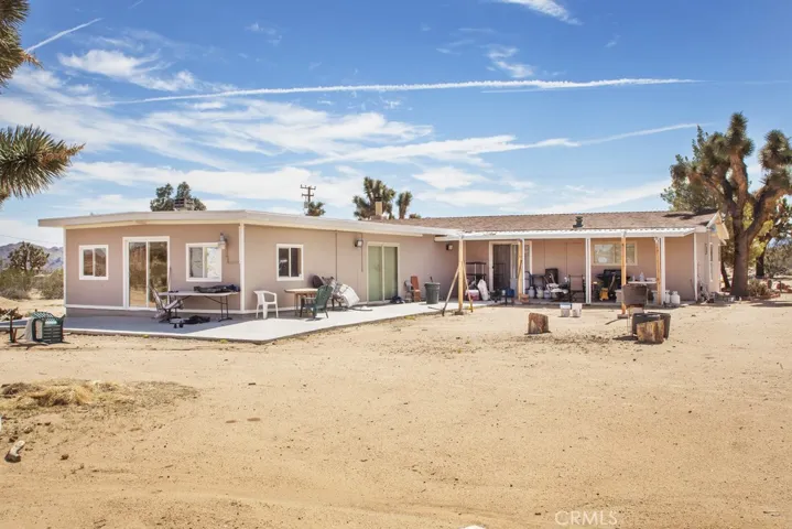 58658 La Brisa Drive, Yucca Valley, California 92284