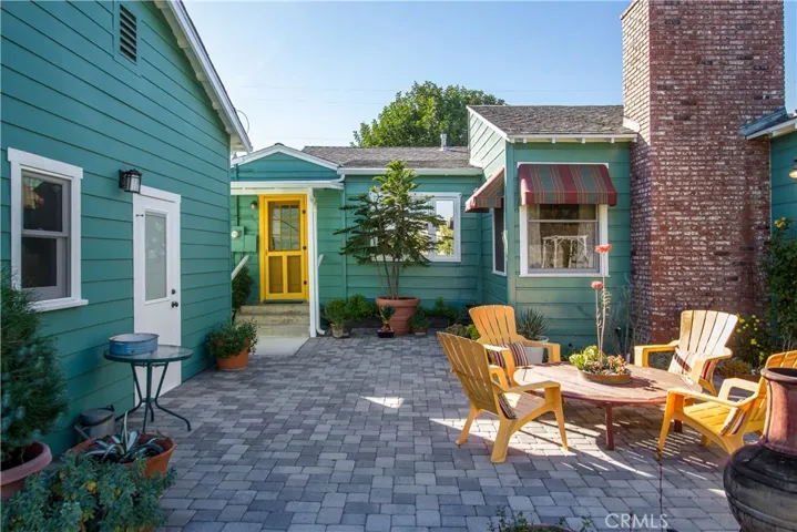 5212 Halifax Road, Temple City, California 91780