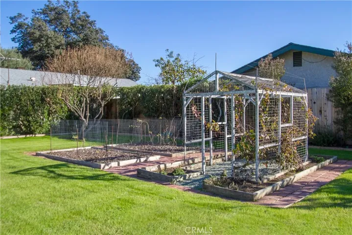 5212 Halifax Road, Temple City, California 91780