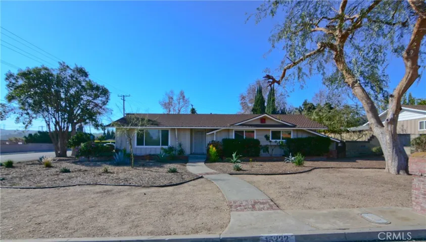 15222 Glenn Hill Drive, Hacienda Heights, California 91745