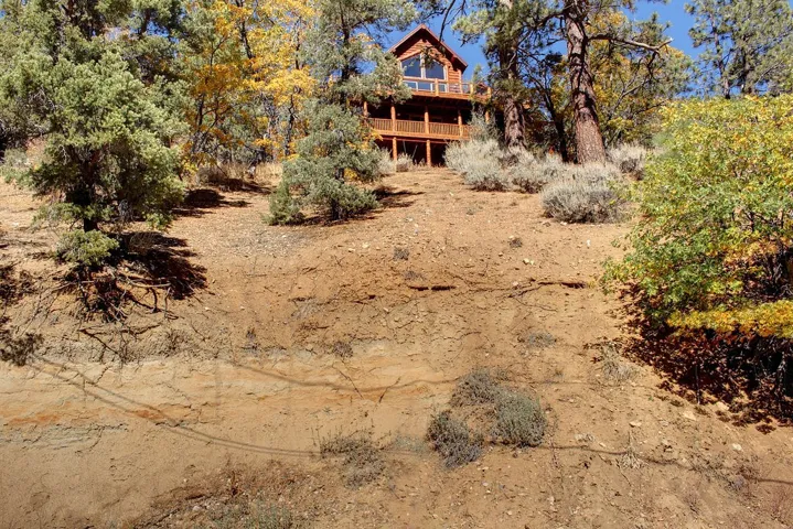 867 Menlo Drive, Big Bear, California 92315