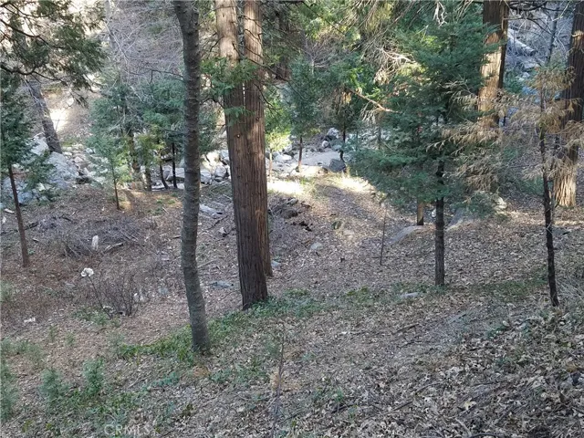 0 Valle Drive, Crestline, California 92325