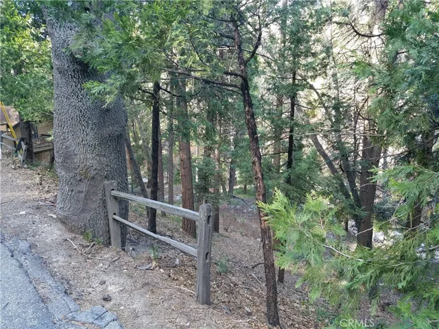 0 Valle Drive, Crestline, California 92325