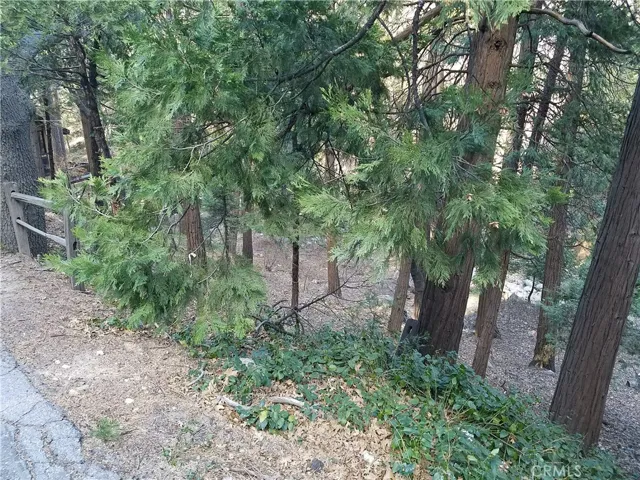 0 Valle Drive, Crestline, California 92325