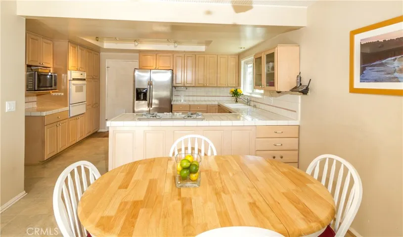 5672 Sunmist Drive, Rancho Palos Verdes, California 90275