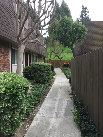 3733 N Harbor Boulevard 23, Fullerton, California 92835