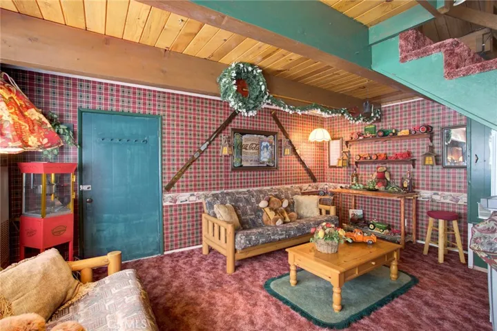 332 Vista Lane, Big Bear, California 92315
