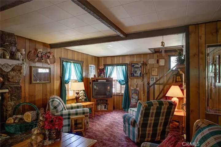 332 Vista Lane, Big Bear, California 92315