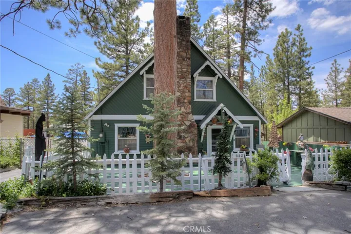 332 Vista Lane, Big Bear, California 92315