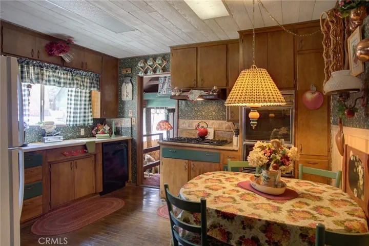 332 Vista Lane, Big Bear, California 92315