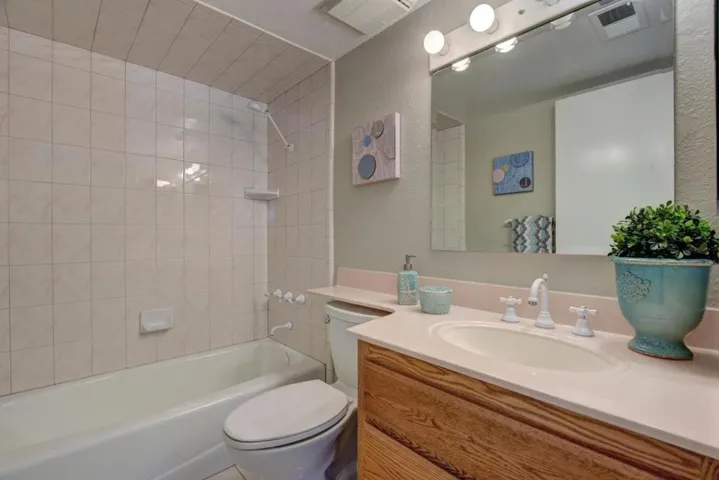 6429 Mcabee Road, San Jose, California 95120
