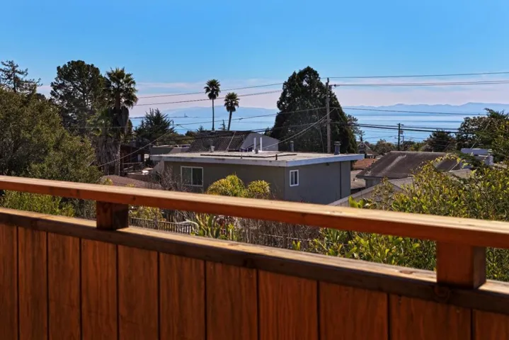 261 Sea Ridge Road 3, Aptos, California 95003