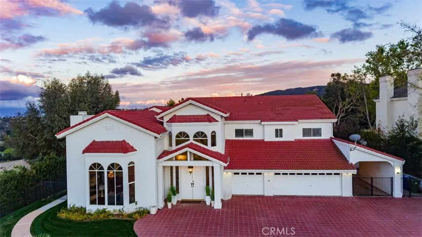 4020 Clarinda Drive, Tarzana, California 91356