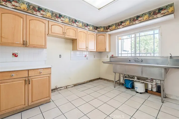 17111 A Lane, Huntington Beach, California 92647