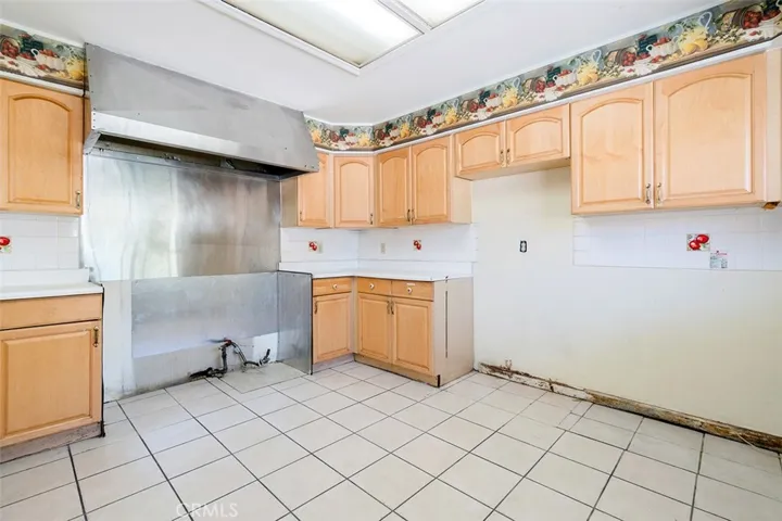 17111 A Lane, Huntington Beach, California 92647