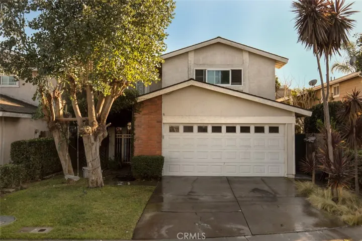 1093 Glen Circle, Costa Mesa, California 92627