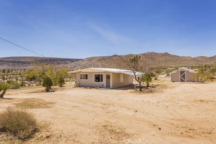 1374 Inca Trail, Yucca Valley, California 92284