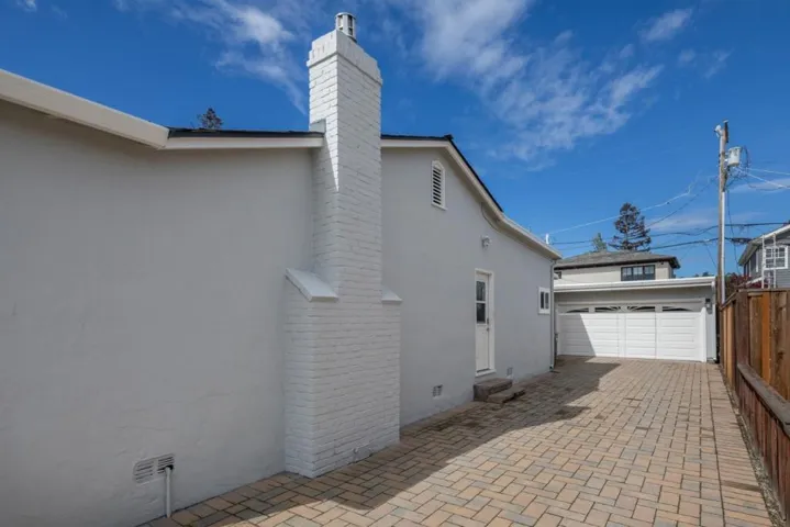 1962 Brittan Avenue, San Carlos, California 94070