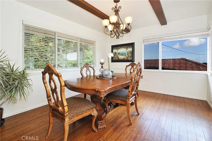 11 Toprail Lane, Rancho Palos Verdes, California 90275