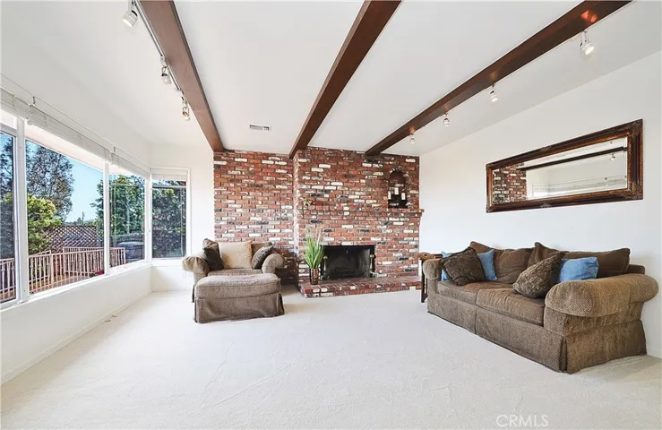 11 Toprail Lane, Rancho Palos Verdes, California 90275