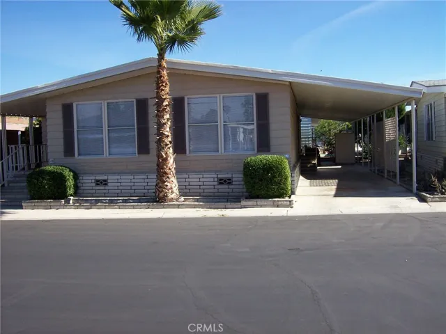2230 Lake Park Drive 40, San Jacinto, California 92583