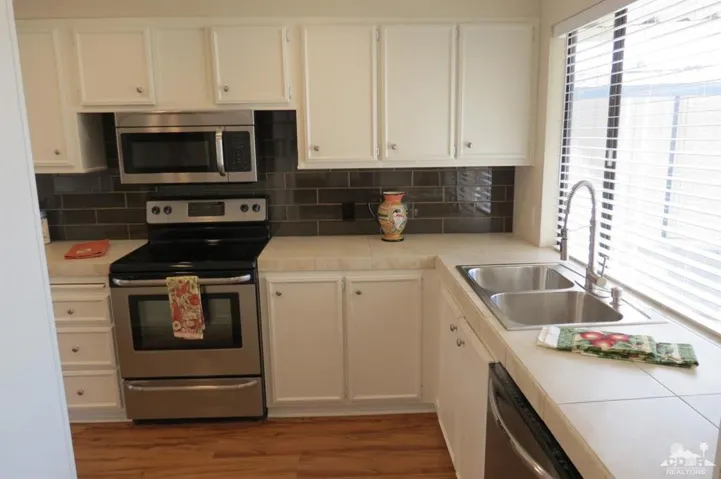38040 Cabin Circle, Palm Desert, California 92260