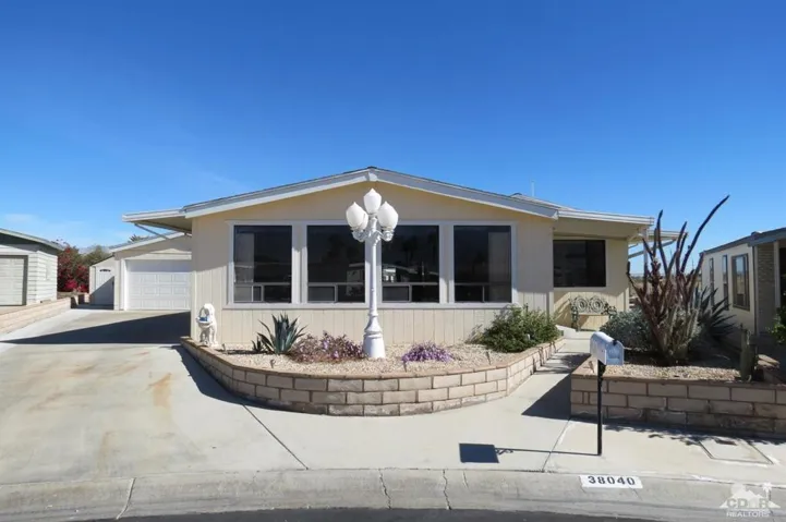 38040 Cabin Circle, Palm Desert, California 92260