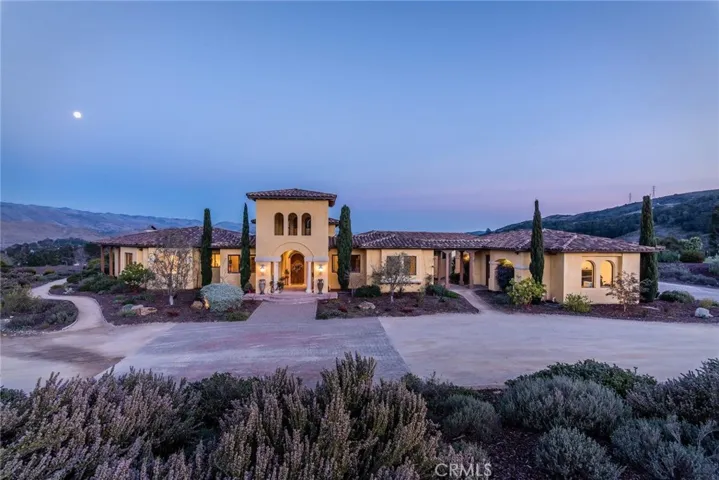 1875 Diablo Drive, San Luis Obispo, California 93405