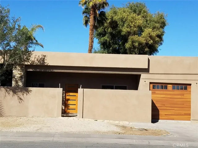 77560 California Drive, Palm Desert, California 92211