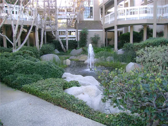 Well kept common area