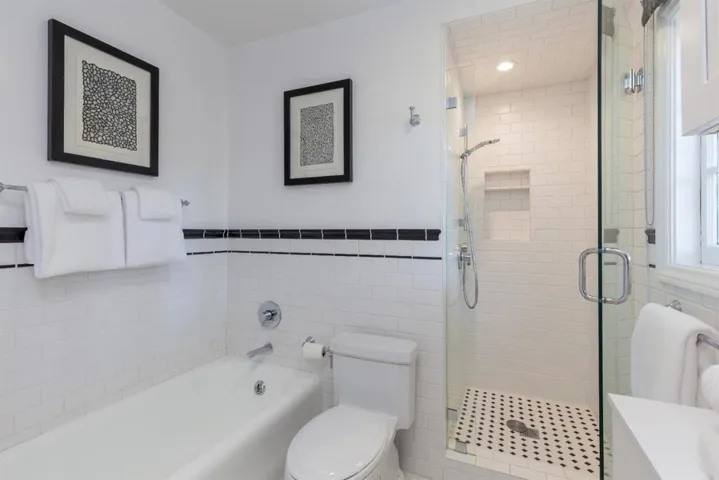 957 University Drive, Menlo Park, California 94025