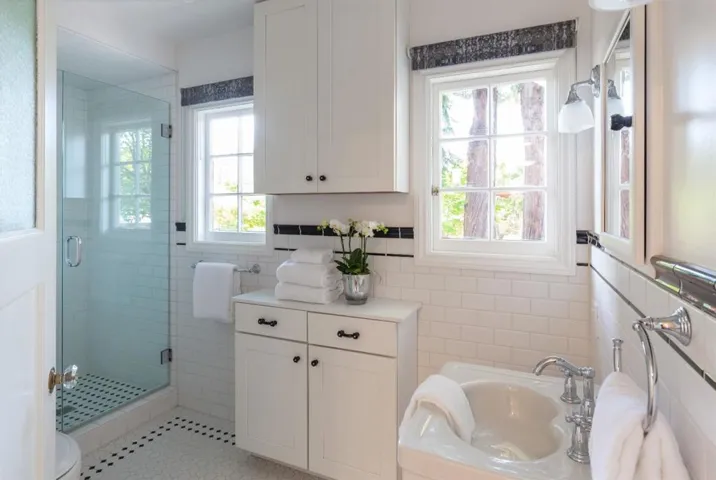 957 University Drive, Menlo Park, California 94025
