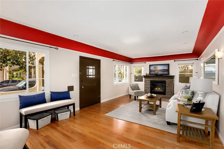 212 Argonne Avenue, Long Beach, California 90803