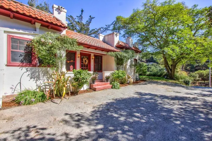 73 Echo Valley Road, Prunedale, California 93907