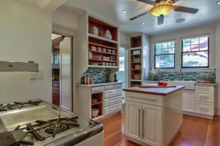 73 Echo Valley Road, Prunedale, California 93907