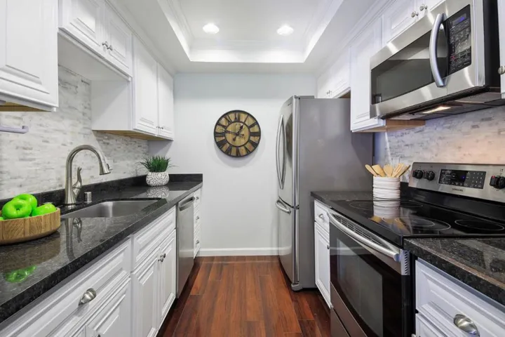 29 Cove Lane, Redwood City, California 94065