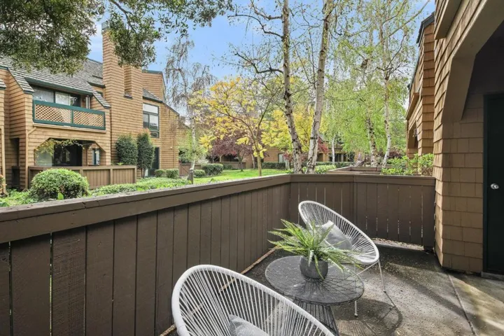 29 Cove Lane, Redwood City, California 94065