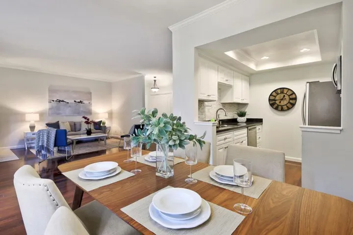 29 Cove Lane, Redwood City, California 94065