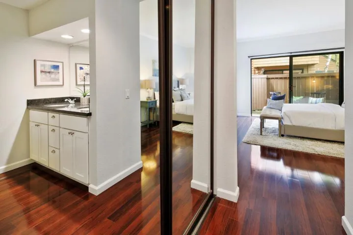 29 Cove Lane, Redwood City, California 94065