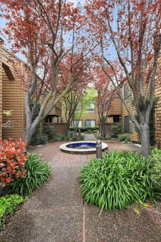 29 Cove Lane, Redwood City, California 94065