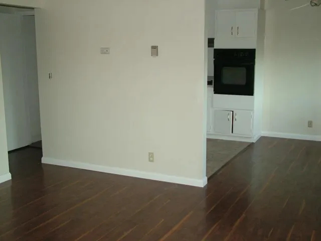 2172 Carlmont Drive 3, Belmont, California 94002
