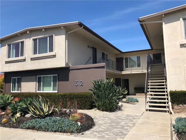 312 Avenida Cabrillo 6, San Clemente, California 92672