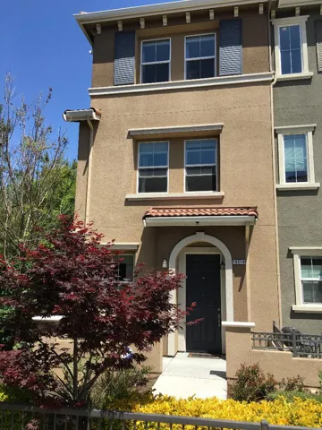 1651 Shore Place 8, Santa Clara, California 95054