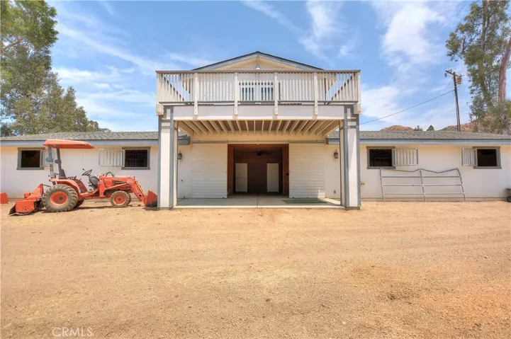 33315 Winding Way, Wildomar, California 92595