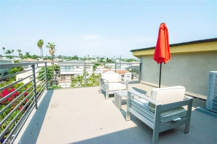 2006 S Corning Street 2, Los Angeles, California 90034