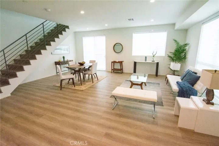 2006 S Corning Street 2, Los Angeles, California 90034