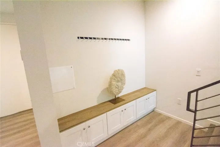 2006 S Corning Street 2, Los Angeles, California 90034