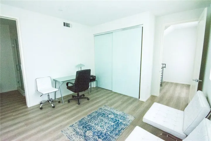 2006 S Corning Street 2, Los Angeles, California 90034