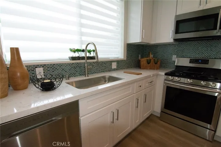 2006 S Corning Street 2, Los Angeles, California 90034